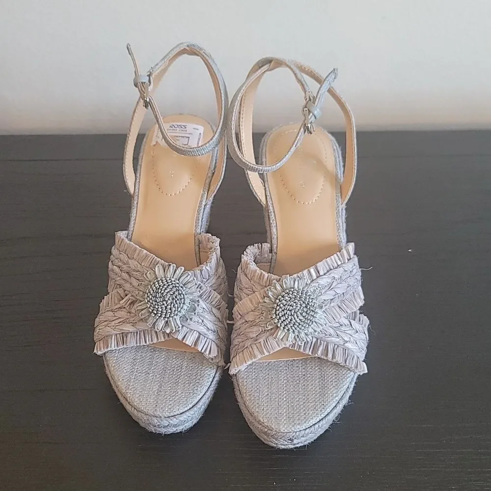 BRAND NEW BANDOLINO WOMEN'S KRISTA WEDGE SANDAL